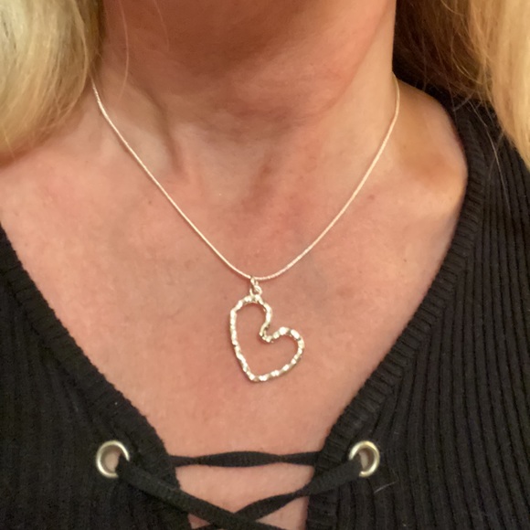 Custom Valentines Gift Heart Necklace - Picture 12 of 16